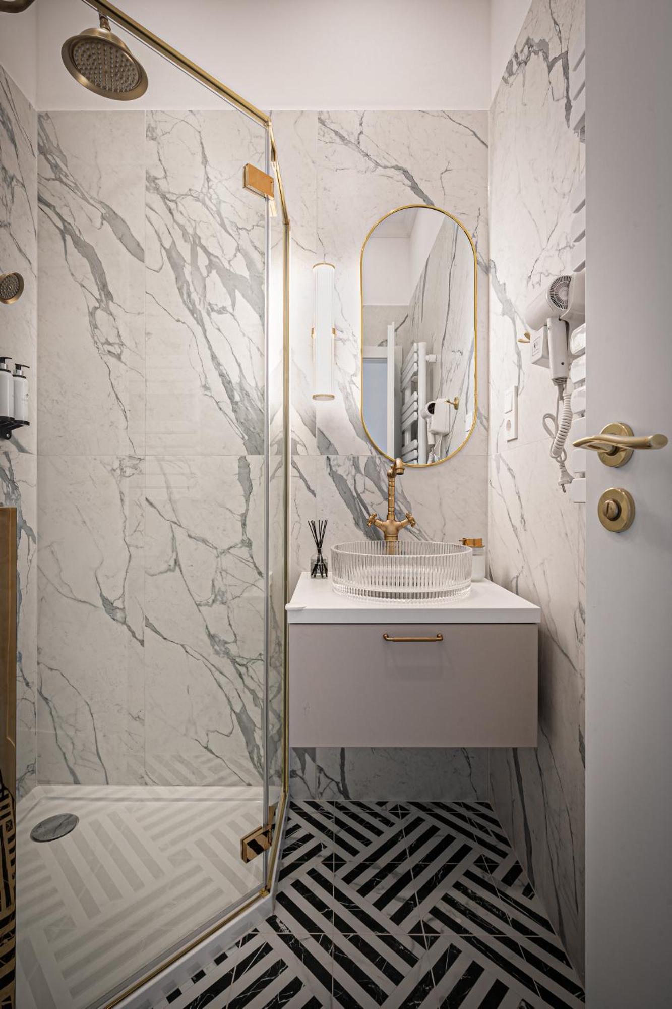 Timeless Boutique Suites By Bqa Budapest Exterior photo