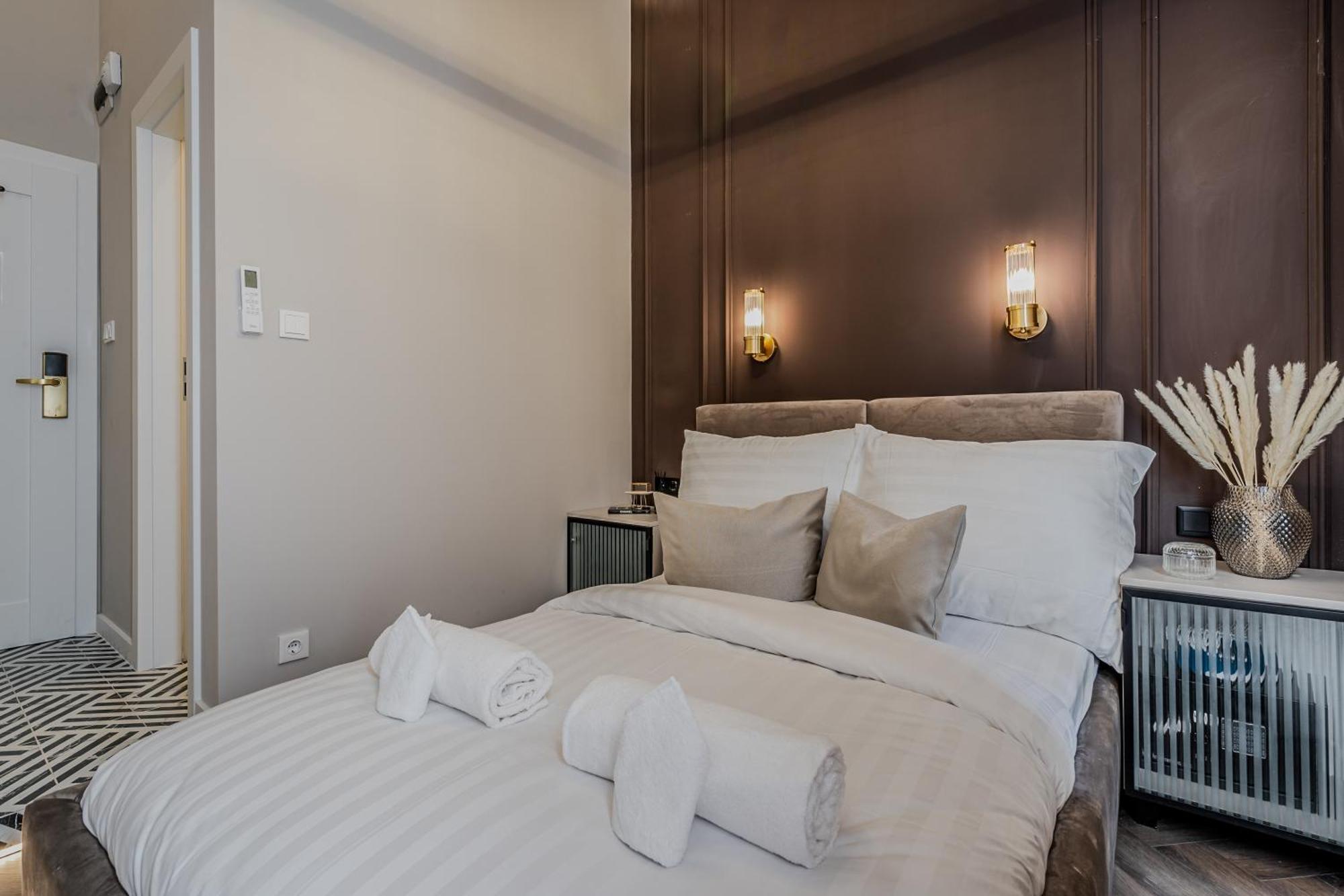 Timeless Boutique Suites By Bqa Budapest Room photo